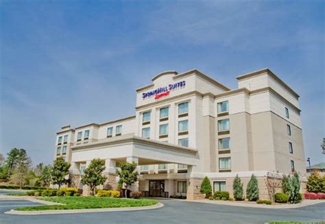 Find hotels near Concord Mills, Charlotte from $120.